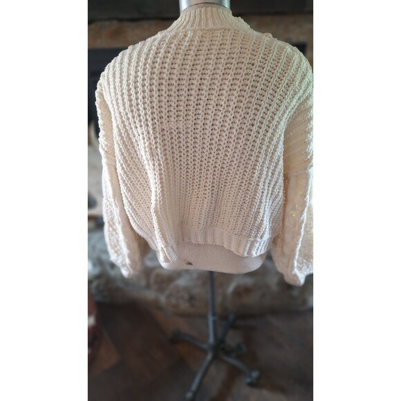 POL Soft Chunky Knit Cropped Cable Cream Knit  Pattern Turtle Neck Sweater Large - Picture 6 of 8